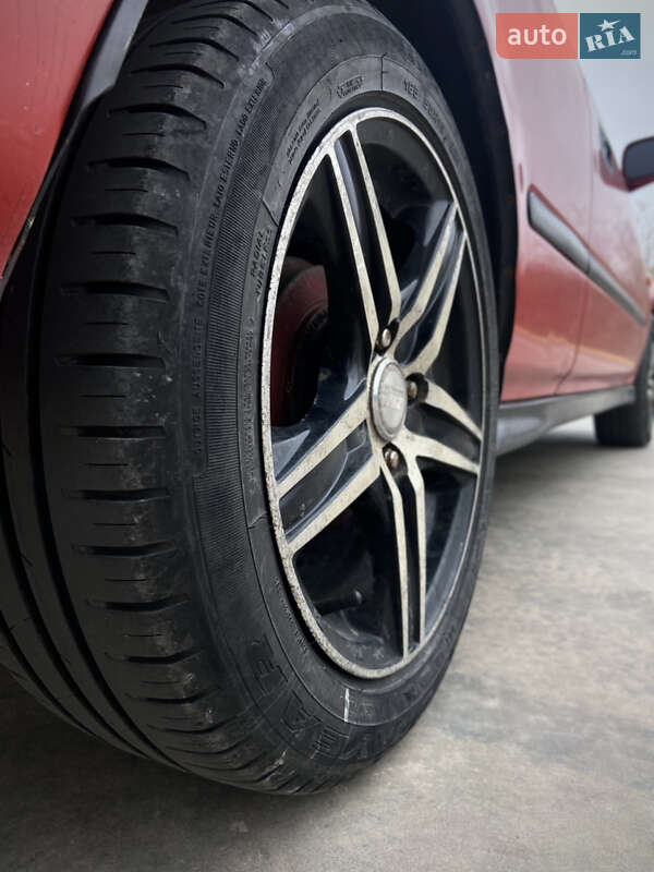 Хэтчбек Honda Civic 1997 в Запорожье