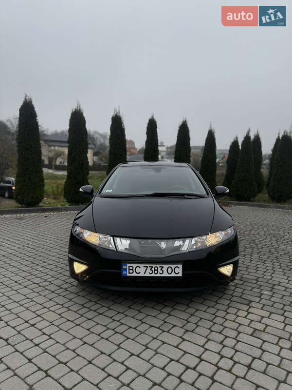 Хэтчбек Honda Civic 2006 в Львове фото 2 Хэтчбек Honda Civic 2006 в Львове