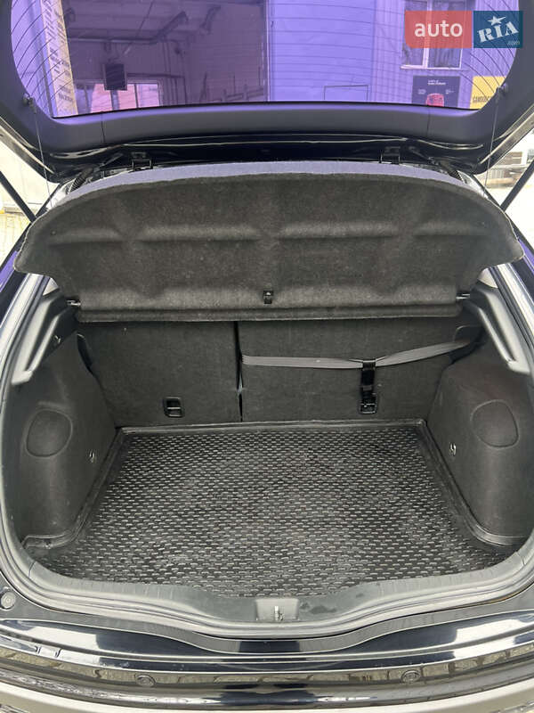 Хэтчбек Honda Civic 2008 в Днепре фото 16 Хэтчбек Honda Civic 2008 в Днепре
