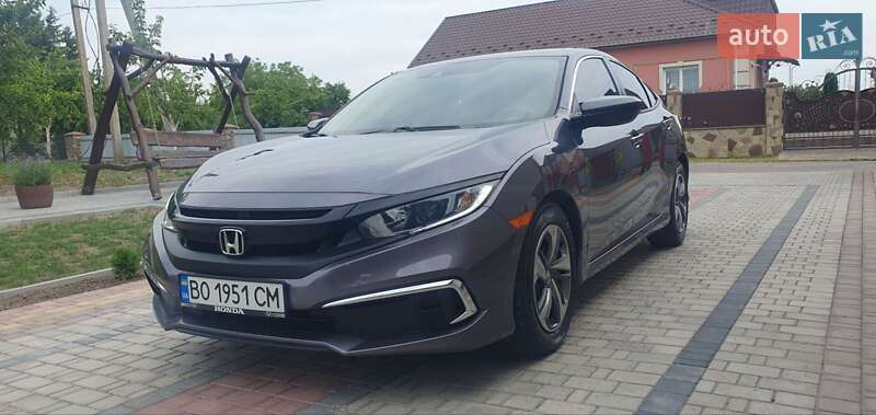 Седан Honda Civic 2019 в Тернополе