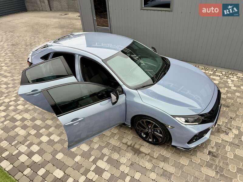 Хэтчбек Honda Civic 2019 в Киеве