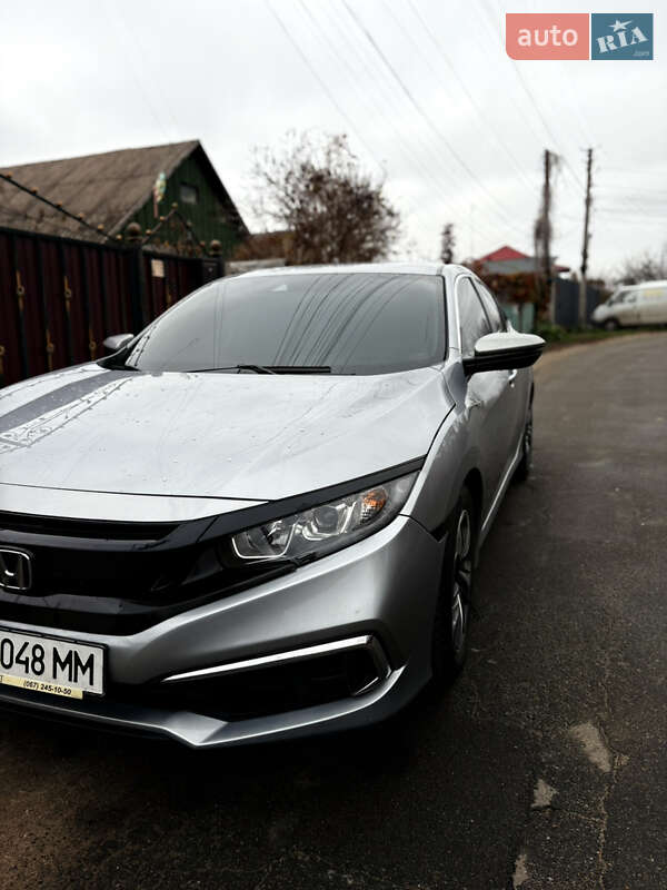 Седан Honda Civic 2020 в Киеве