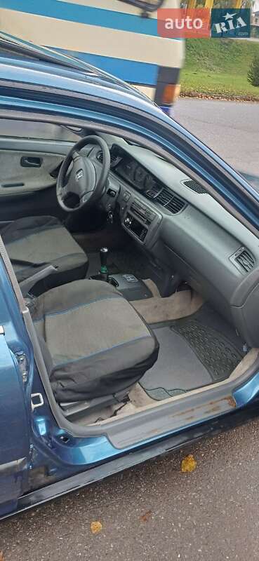 Седан Honda Civic 1993 в Бродах