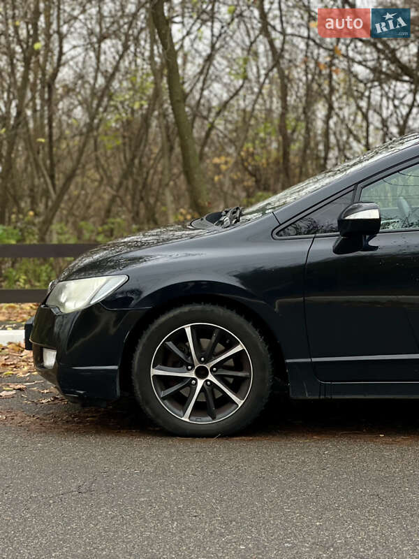 Седан Honda Civic 2008 в Киеве