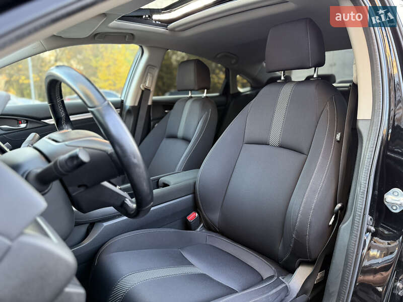 Седан Honda Civic 2018 в Львове фото 26 Седан Honda Civic 2018 в Львове