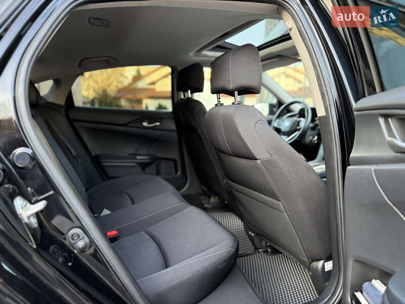 Седан Honda Civic 2018 в Львове фото 39 Седан Honda Civic 2018 в Львове