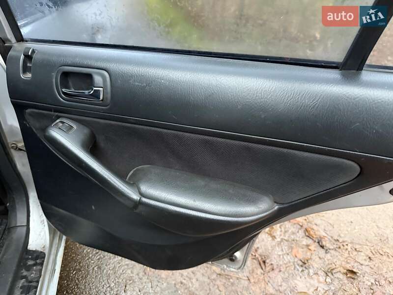 Седан Honda Civic 2005 в Києві фото 16 Седан Honda Civic 2005 в Києві