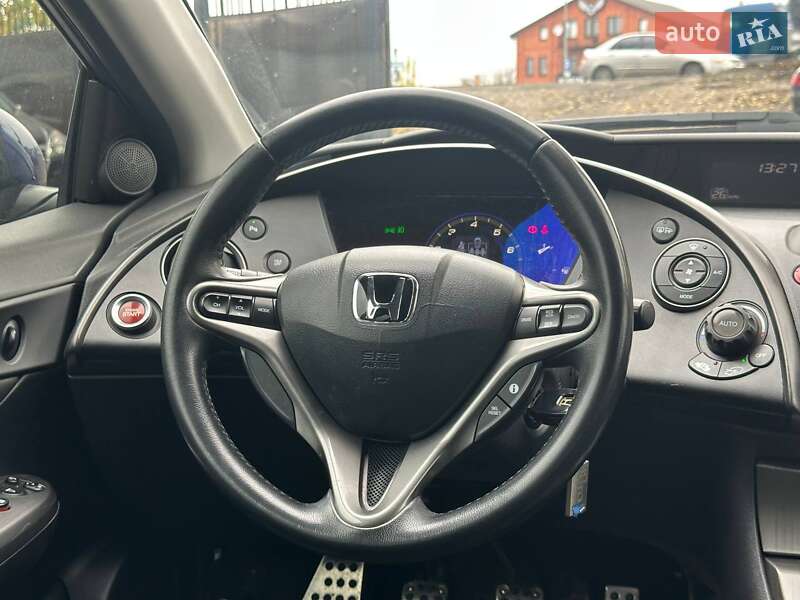 Хэтчбек Honda Civic 2010 в Киеве фото 15 Хэтчбек Honda Civic 2010 в Киеве