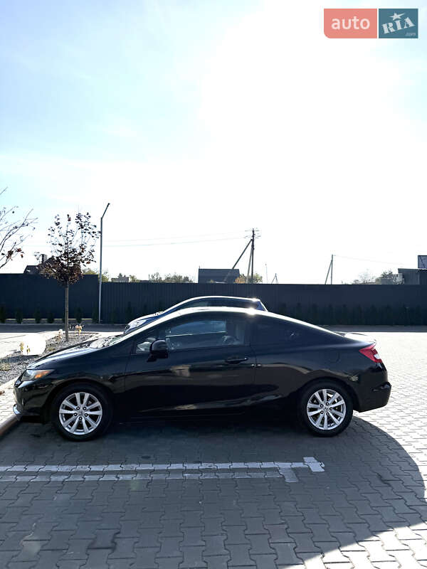 Купе Honda Civic 2011 в Луцьку фото 2 Купе Honda Civic 2011 в Луцьку