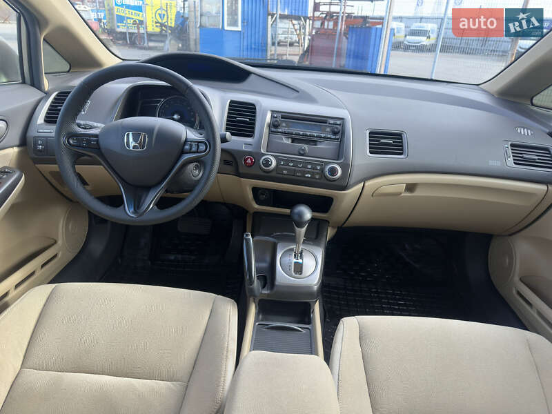Седан Honda Civic 2008 в Киеве