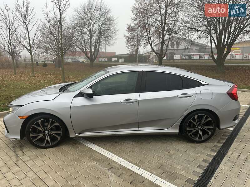 Хэтчбек Honda Civic 2019 в Киеве фото 2 Хэтчбек Honda Civic 2019 в Киеве