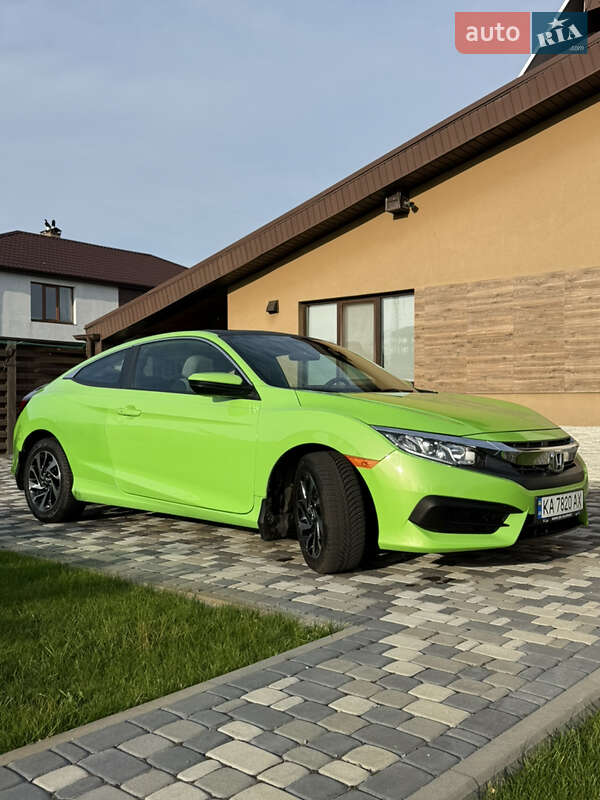 Купе Honda Civic 2016 в Киеве фото 17 Купе Honda Civic 2016 в Киеве