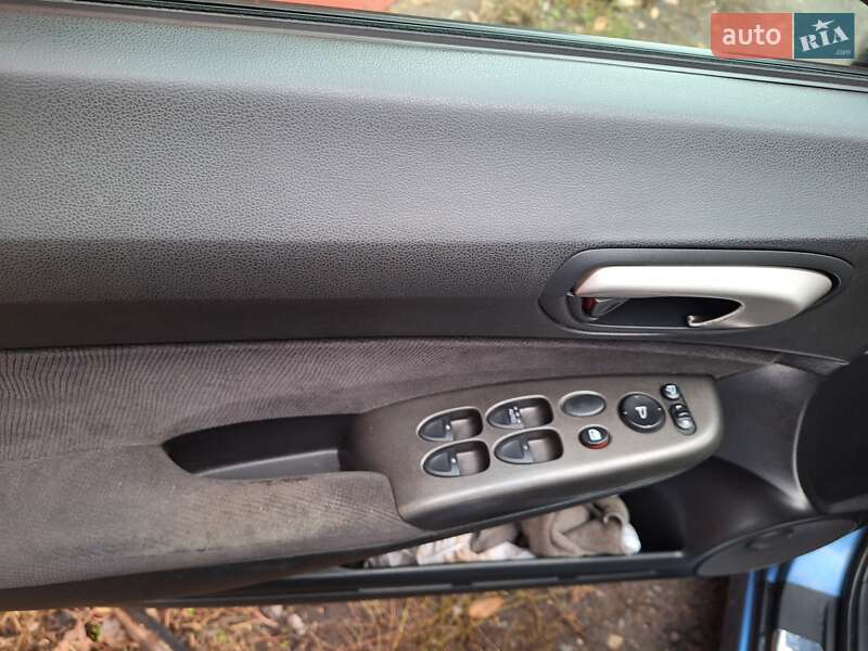 Седан Honda Civic 2007 в Кривому Розі