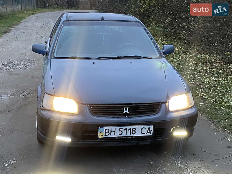 Лифтбек Honda Civic 1996 в Виннице фото 3 Лифтбек Honda Civic 1996 в Виннице