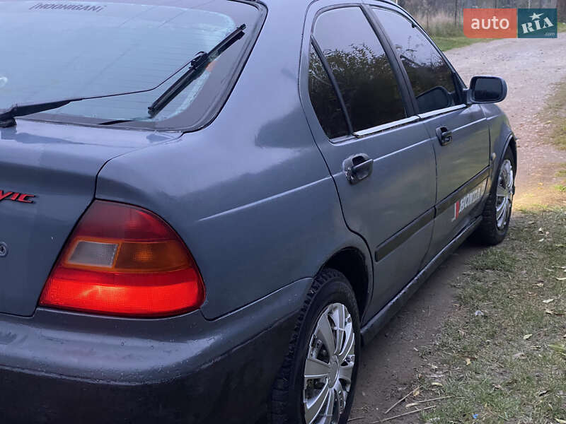 Лифтбек Honda Civic 1996 в Виннице фото 10 Лифтбек Honda Civic 1996 в Виннице