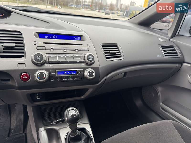 Седан Honda Civic 2008 в Киеве фото 22 Седан Honda Civic 2008 в Киеве