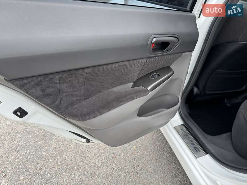 Седан Honda Civic 2008 в Киеве фото 32 Седан Honda Civic 2008 в Киеве