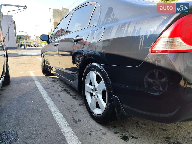 Седан Honda Civic 2008 в Києві