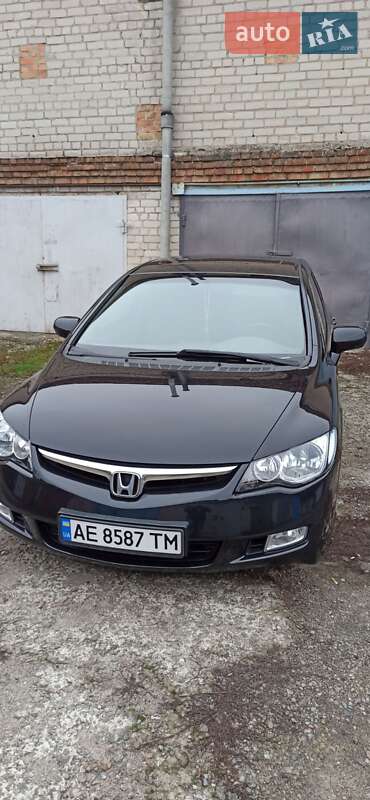 Седан Honda Civic 2007 в Дніпрі