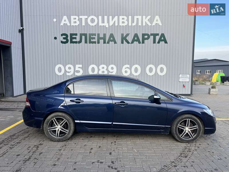 Седан Honda Civic 2007 в Киеве фото 5 Седан Honda Civic 2007 в Киеве