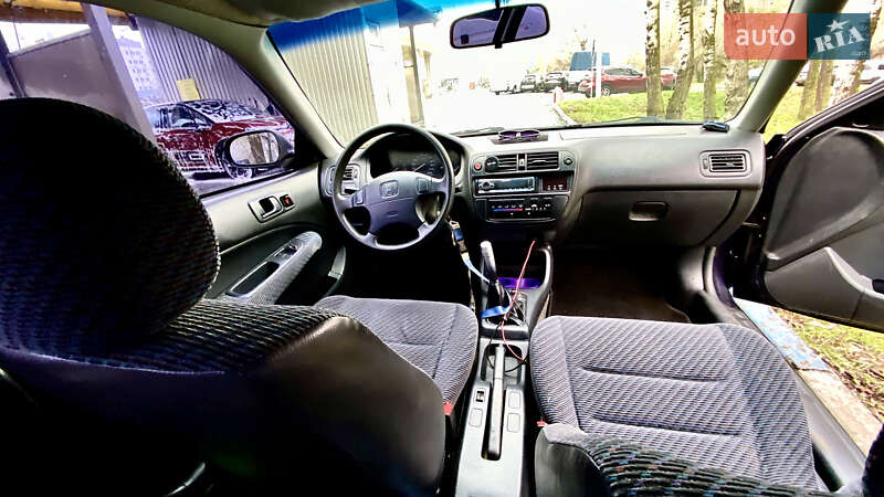 Хэтчбек Honda Civic 1996 в Киеве