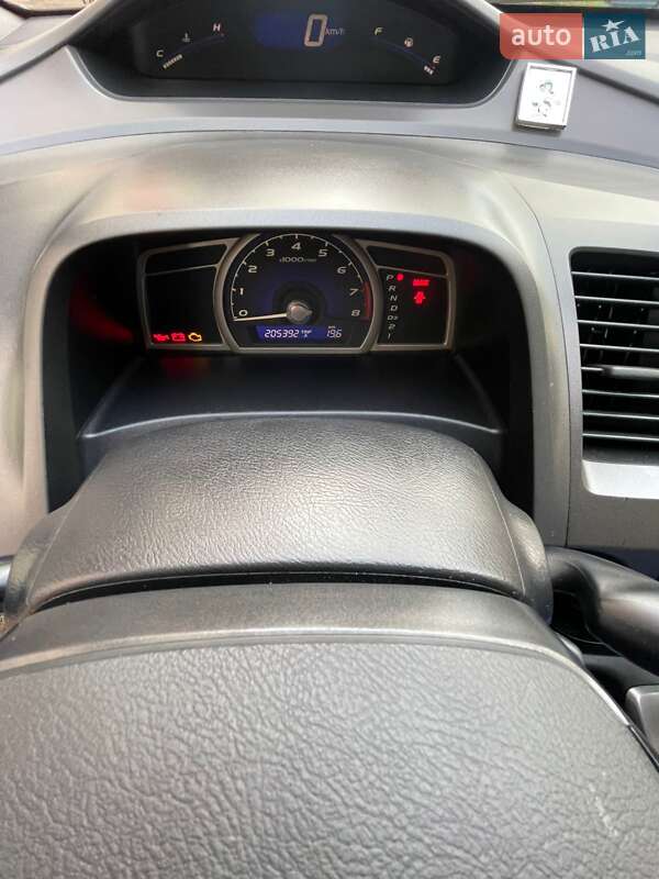 Седан Honda Civic 2007 в Черновцах