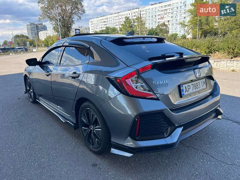 Хэтчбек Honda Civic 2019 в Запорожье