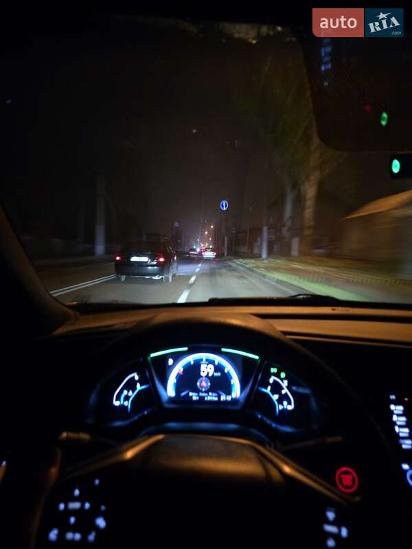 Хэтчбек Honda Civic 2019 в Запорожье