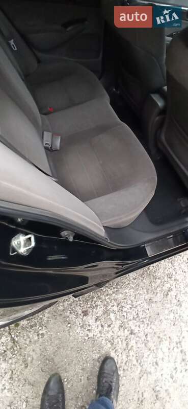 Седан Honda Civic 2007 в Дніпрі
