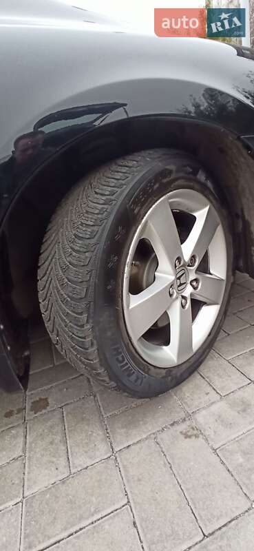 Седан Honda Civic 2007 в Дніпрі