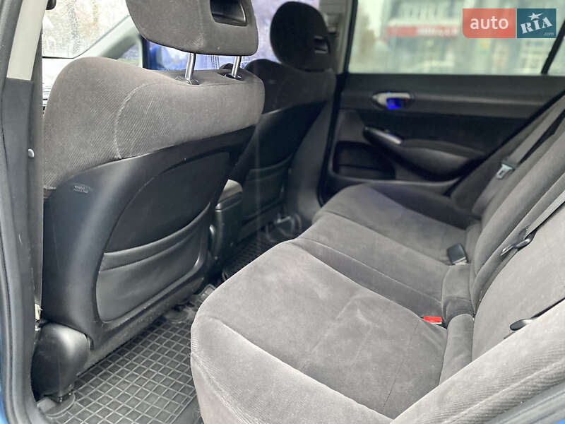 Седан Honda Civic 2006 в Николаеве