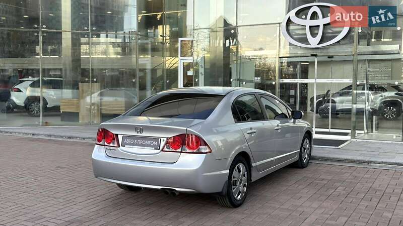 Седан Honda Civic 2008 в Киеве