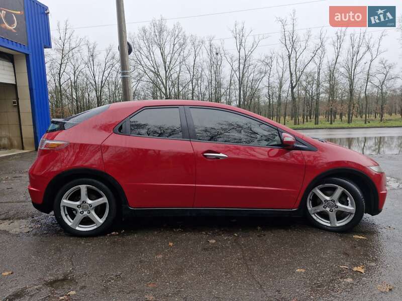 Хэтчбек Honda Civic 2007 в Николаеве фото 5 Хэтчбек Honda Civic 2007 в Николаеве