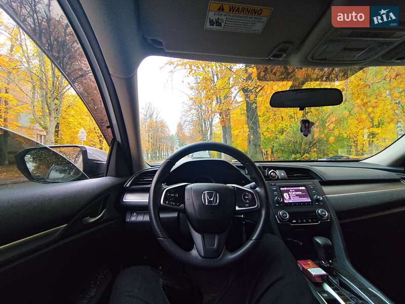 Седан Honda Civic 2017 в Харькове
