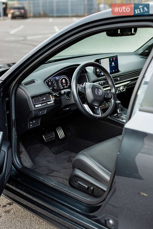 Хэтчбек Honda Civic 2022 в Днепре