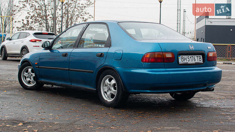 Седан Honda Civic 1994 в Одесі