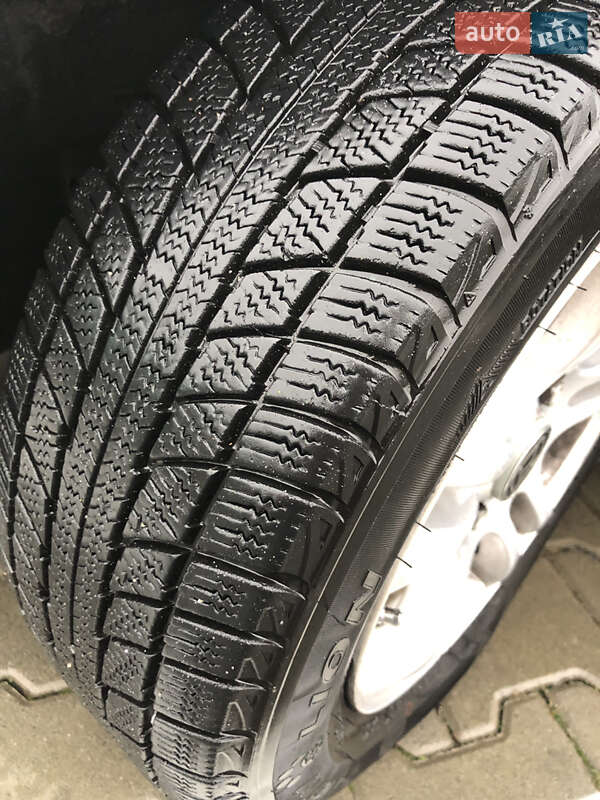 Лифтбек Honda Civic 2000 в Киеве