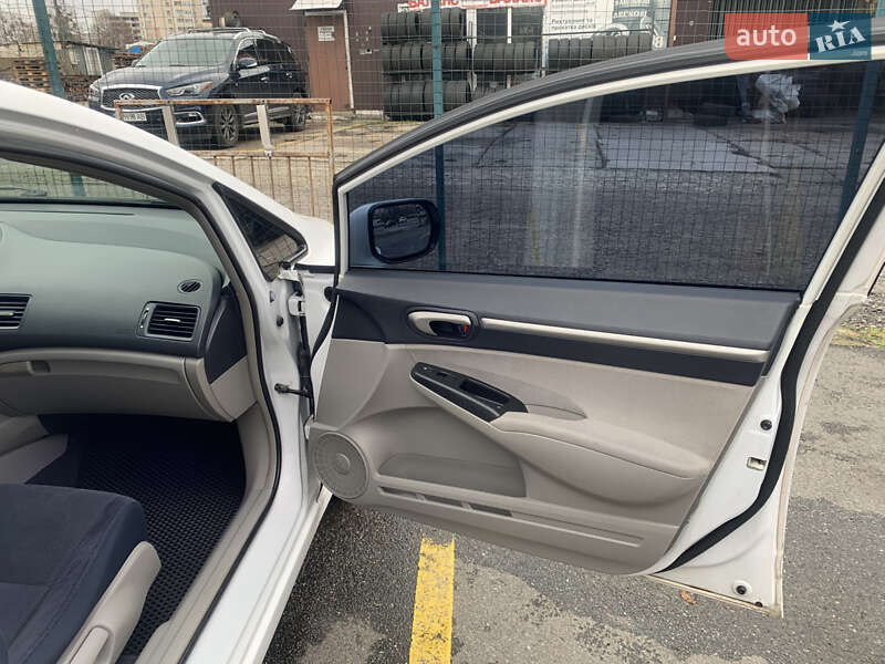 Седан Honda Civic 2009 в Киеве фото 17 Седан Honda Civic 2009 в Киеве