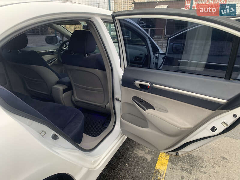Седан Honda Civic 2009 в Киеве фото 24 Седан Honda Civic 2009 в Киеве