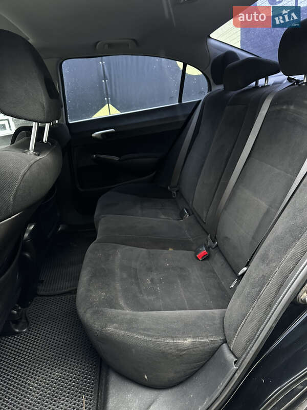 Седан Honda Civic 2008 в Львове