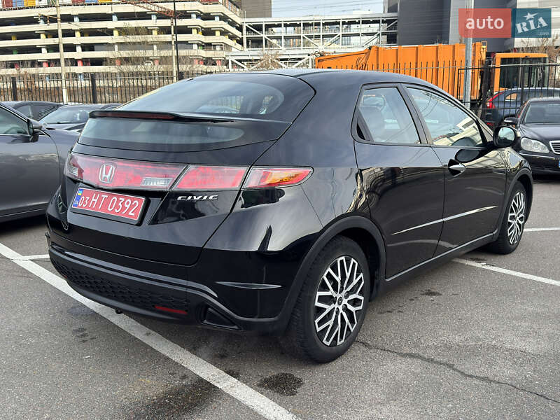 Хетчбек Honda Civic 2008 в Києві