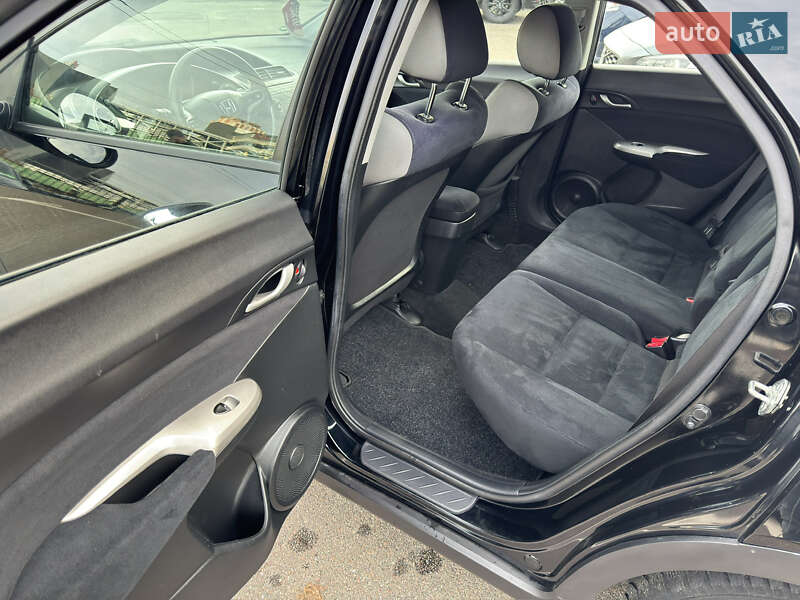 Хетчбек Honda Civic 2008 в Києві