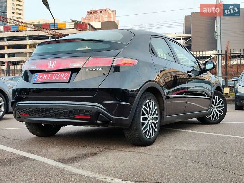 Хетчбек Honda Civic 2008 в Києві