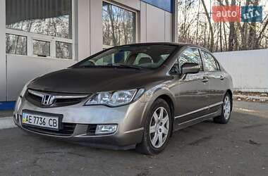 Седан Honda Civic 2008 в Днепре
