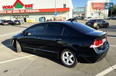 Седан Honda Civic 2010 в Днепре