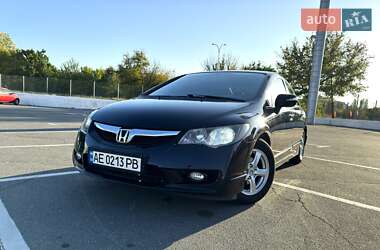 Седан Honda Civic 2010 в Днепре