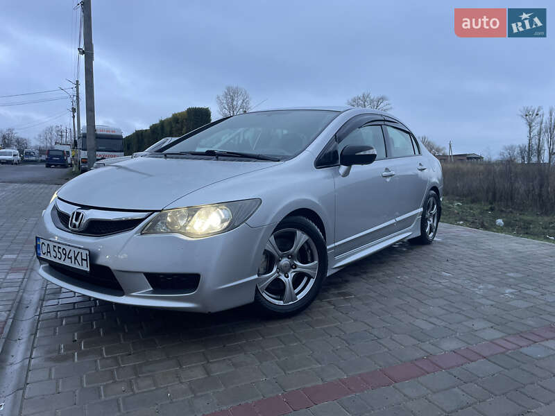 Седан Honda Civic 2011 в Звенигородке