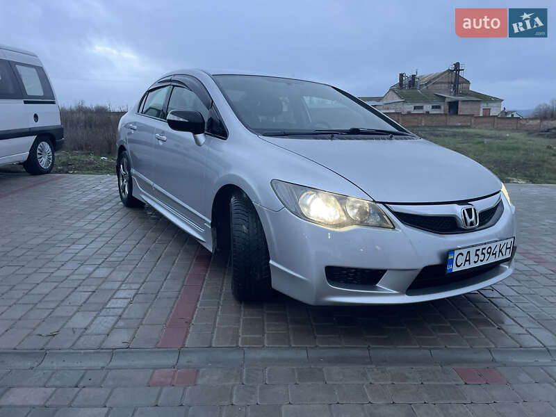 Седан Honda Civic 2011 в Звенигородке