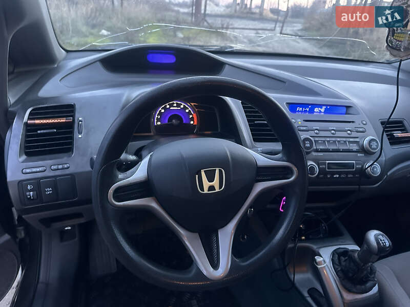 Седан Honda Civic 2008 в Мерефа фото 14 Седан Honda Civic 2008 в Мерефа