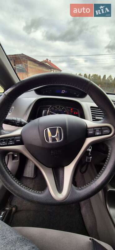Седан Honda Civic 2009 в Калуші